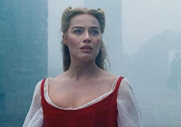 Por qué el sonrojo de Margot Robbie en Cumbres borrascosas es el más natural